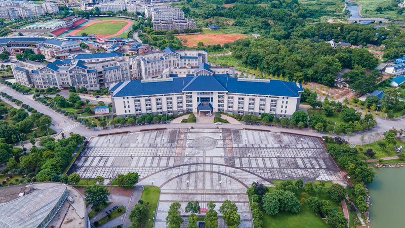 电子产品选型：揭秘适合哪些行业的关键因素**