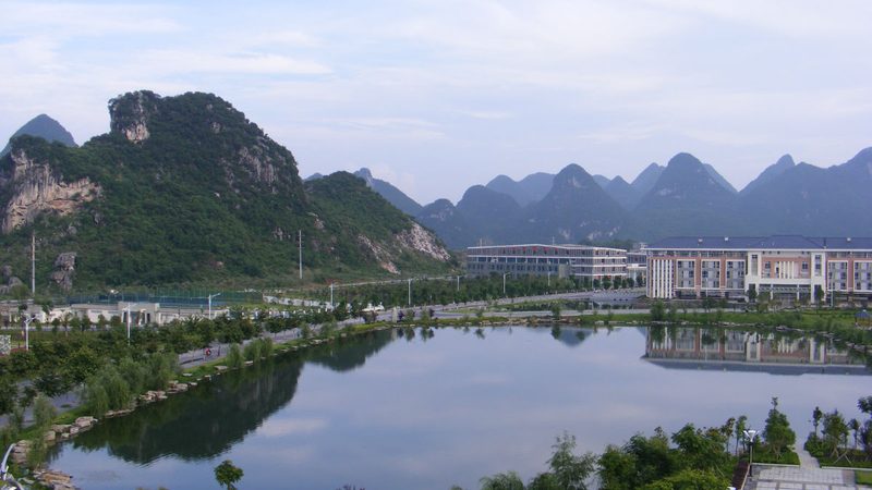 揭秘：如何挑选性价比高的PCB电路板定制服务